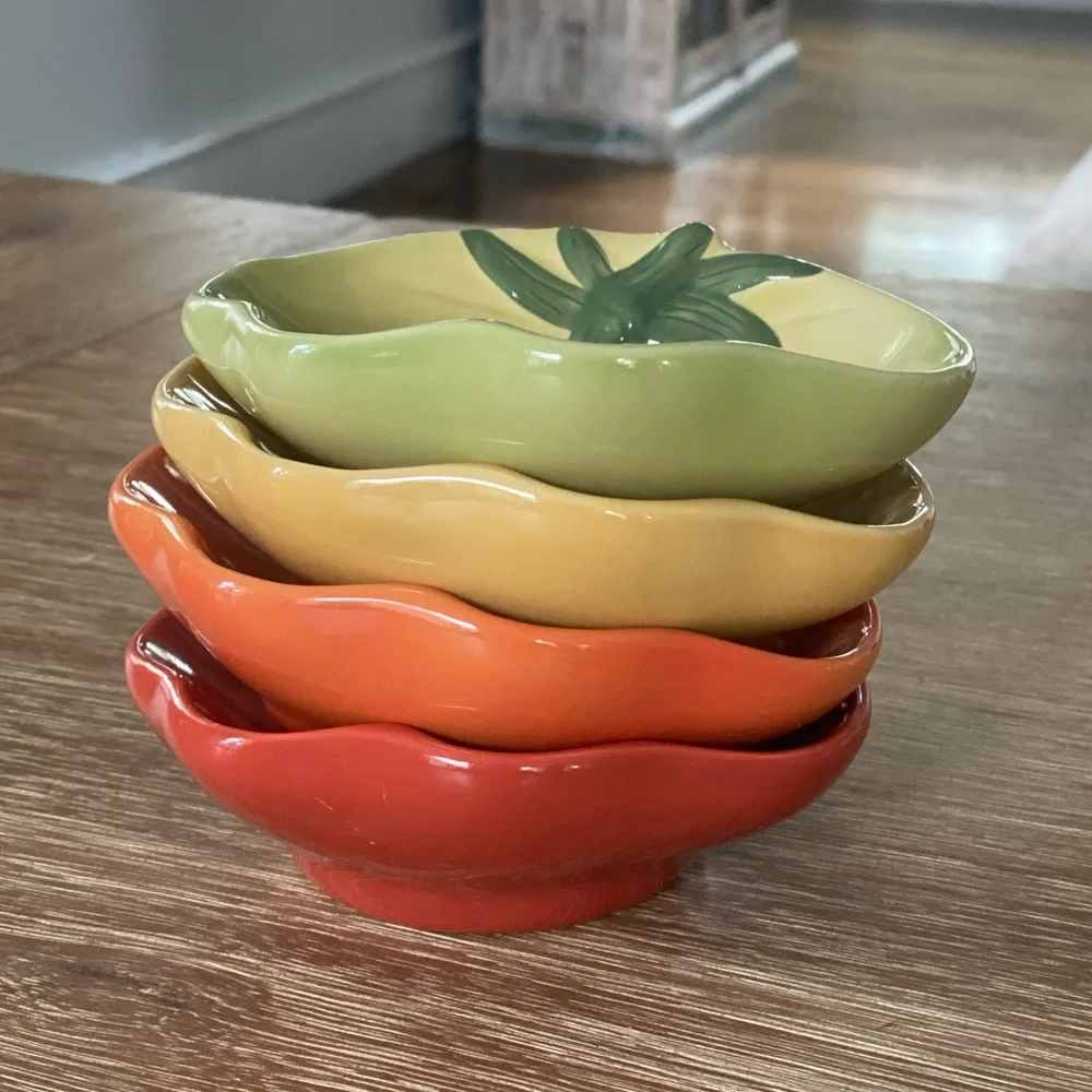 Williams Sonoma Heirloom Tomato Bowls Set of 4 Small Bowls